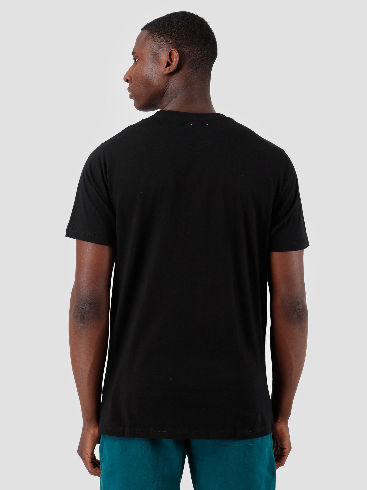 QB03 Patch Logo T-shirt Black